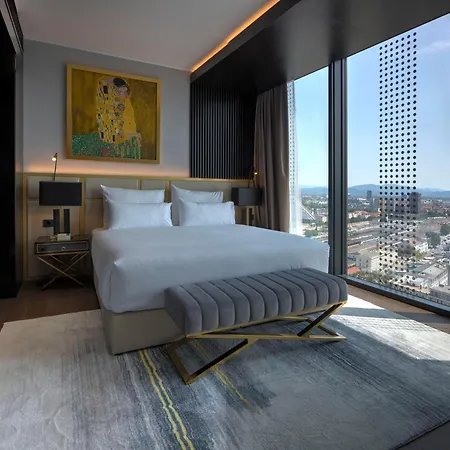 Grand Plaza & Congress Center