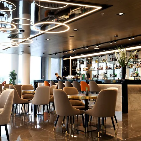 Grand Plaza & Congress Center Lublana