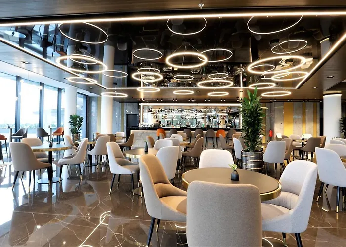 Grand Plaza & Congress Center Lublana