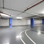 מלון Grand Plaza & Congress Center 5*