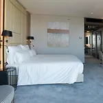 מלון Grand Plaza & Congress Center 5*