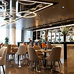 Grand Plaza & Congress Center לובליאנה