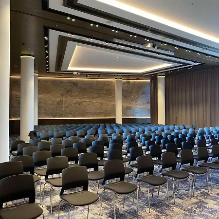 Готель Grand Plaza & Congress Center Любляна