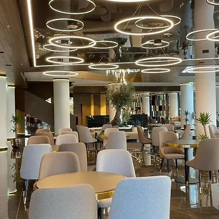 Готель Grand Plaza & Congress Center Любляна